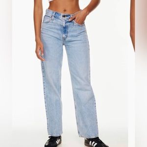 Levi’s Mid Rise Dad Jeans
